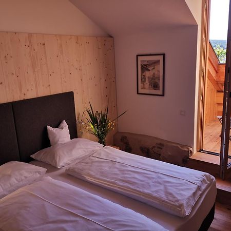 Ansitz Grustdorf Apartment Appiano Sulla Strada Del Vino Luaran gambar