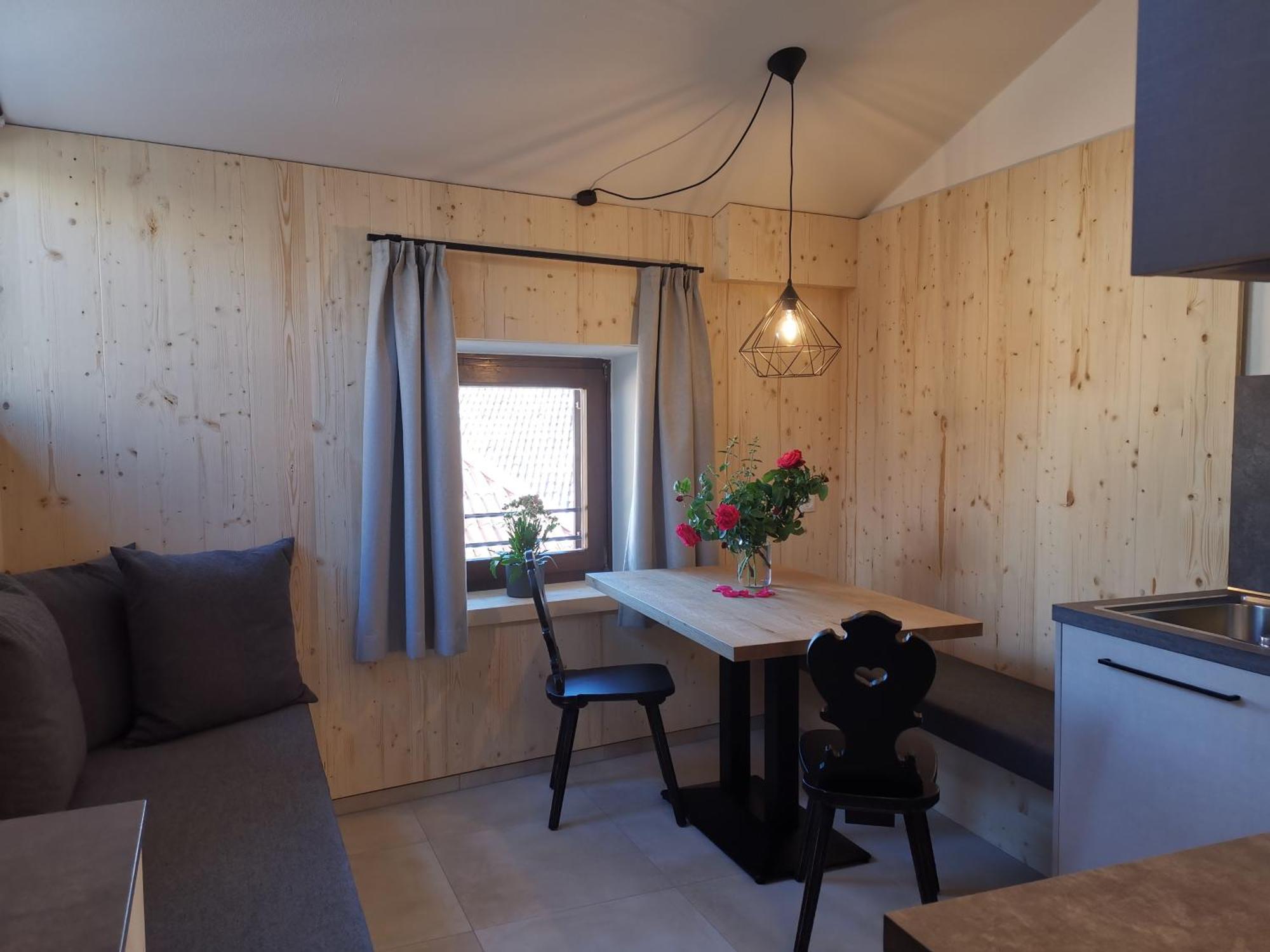 Ansitz Grustdorf Apartment Appiano Sulla Strada Del Vino Luaran gambar